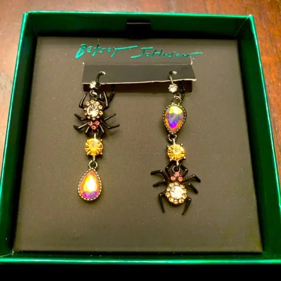 Betsey Johnson Spider and Gem Earrings - Picture 1 of 2